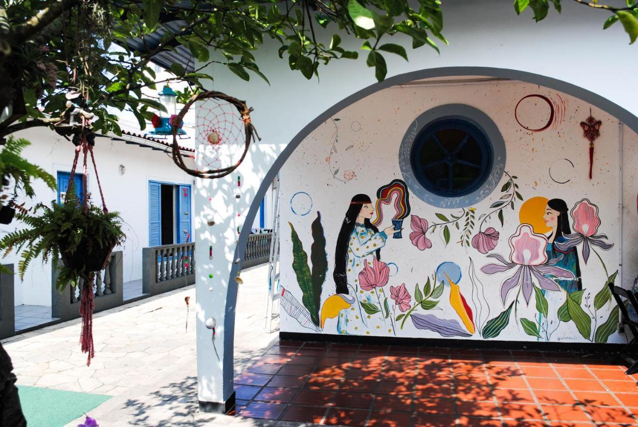 World Hostel - Canasvieiras Florianopolis Exterior photo